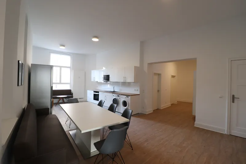 Stilvolle Altbau-WG nahe Ku'damm — photo 1